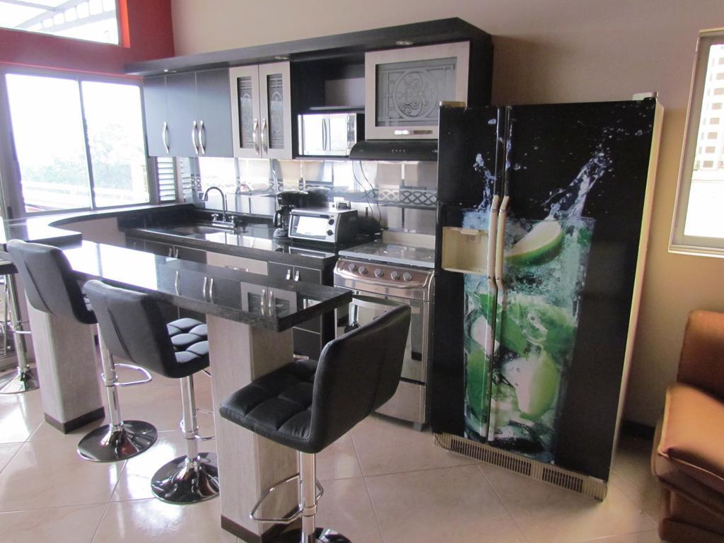 Apartamentos En El Poblado Medellín Esterno foto