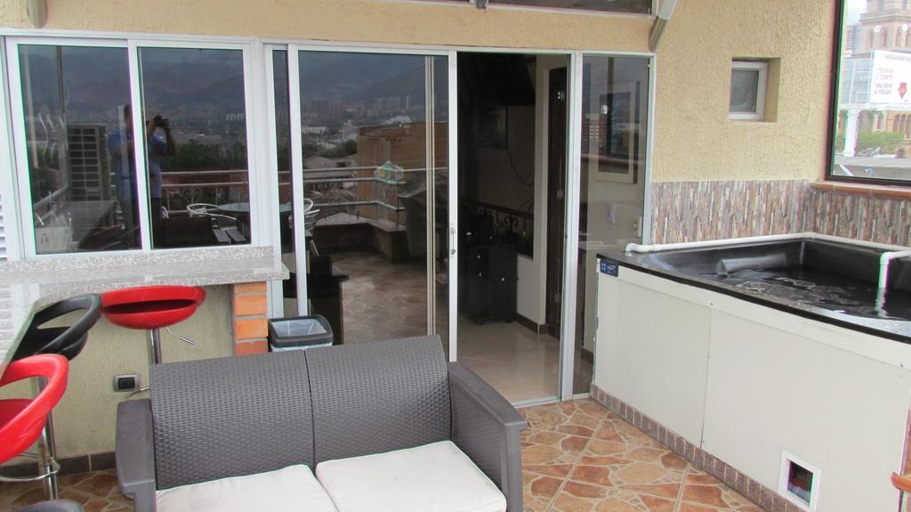 Apartamentos En El Poblado Medellín Esterno foto