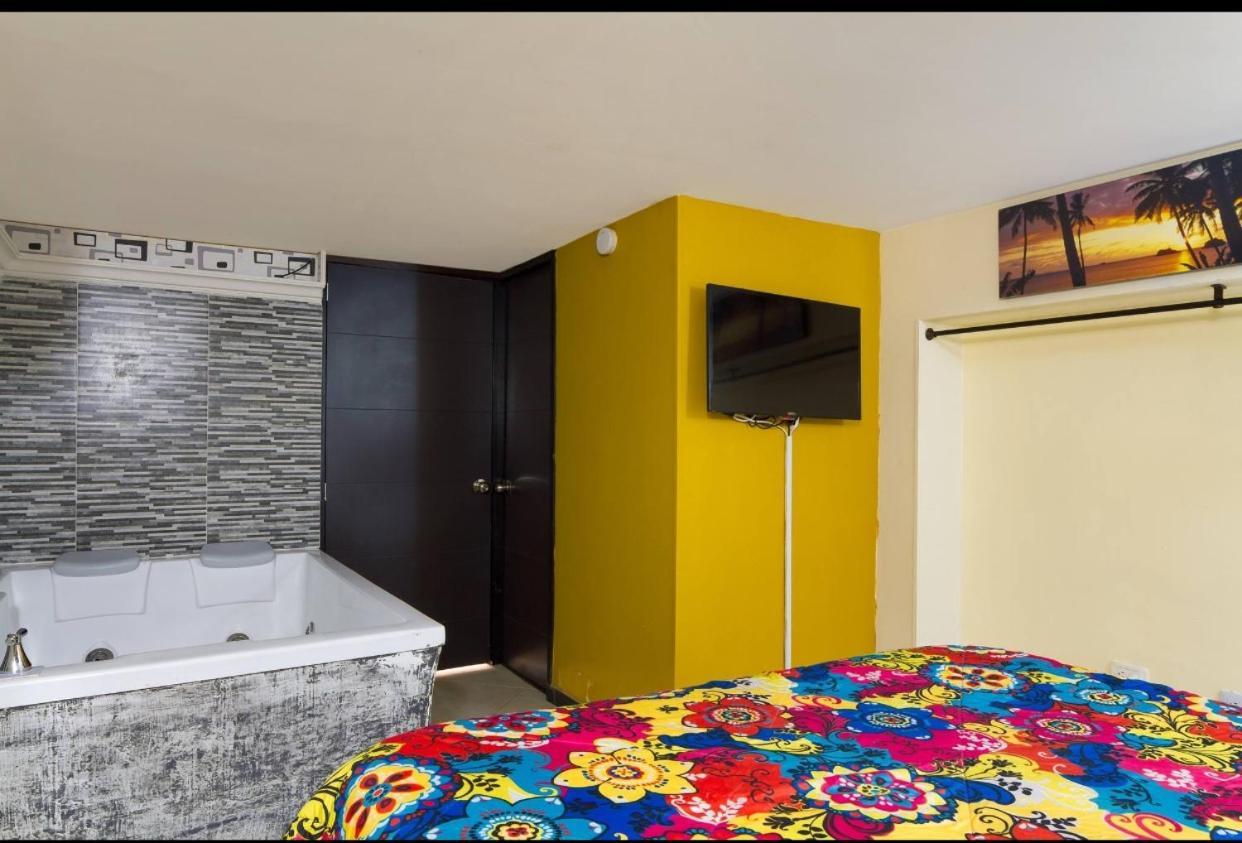 Apartamentos En El Poblado Medellín Esterno foto