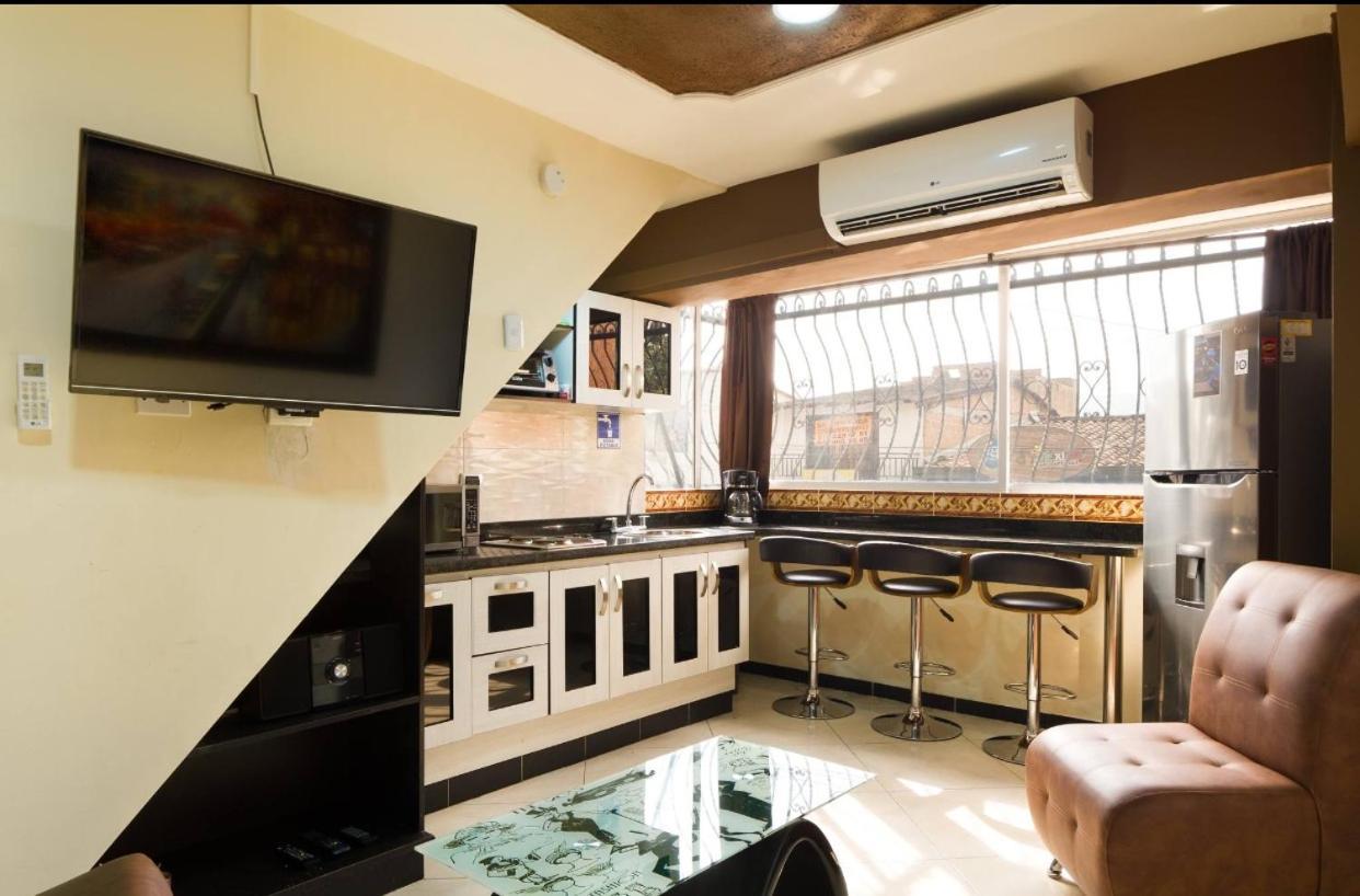 Apartamentos En El Poblado Medellín Esterno foto