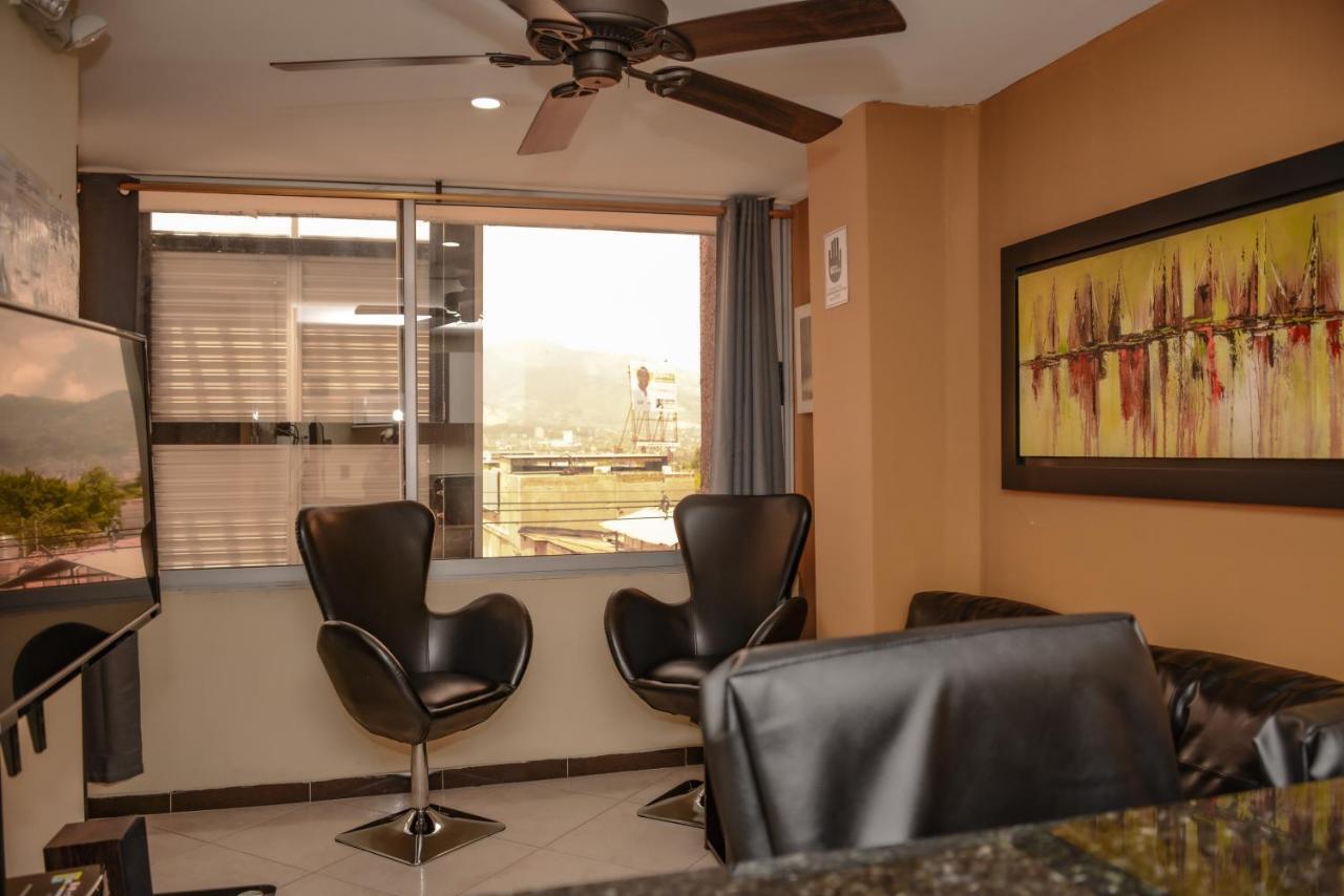 Apartamentos En El Poblado Medellín Esterno foto