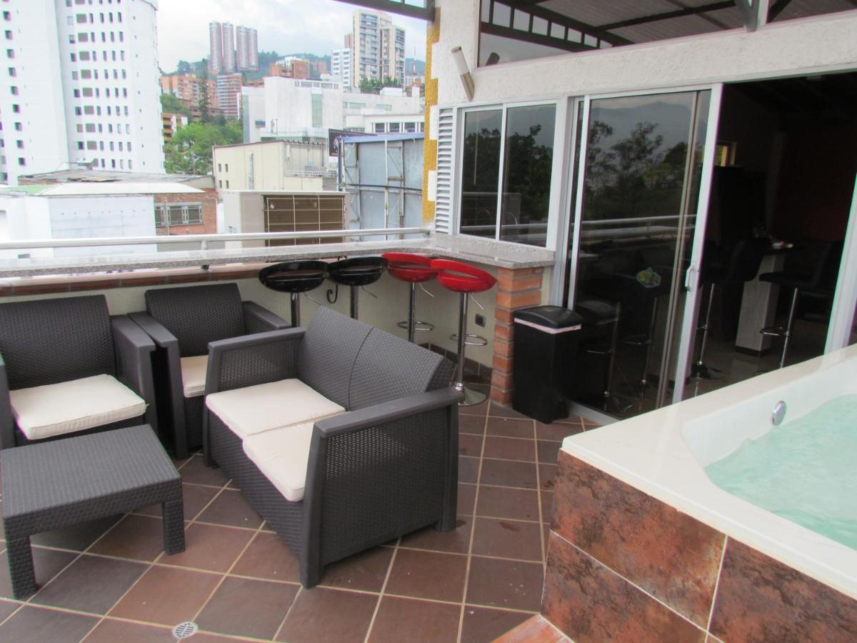 Apartamentos En El Poblado Medellín Esterno foto